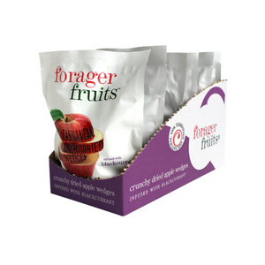 FORAGER FOOD CO. Freeze Dried Apple Wedges Infused with Blackcurrant 20g