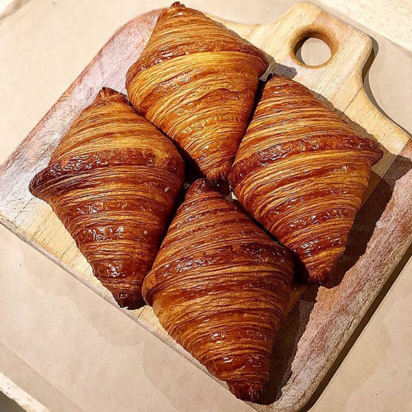 經典法式 原味可頌 Fresh Baked Plain Croissant